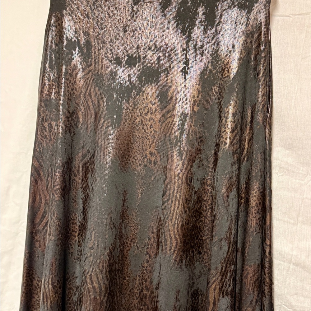 ISH Elegant Black and Brown Maxi Skirt - Picture 7 of 7